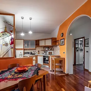 Da Luca Con Posto Auto! Apartamento
