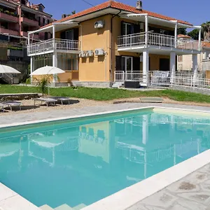 https://porto-maurizio-monolocale-terrazzo-piscina-apt-4.hotelitalianriviera.com
